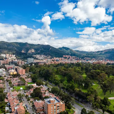 Vista aérea del sector Nuevo Country donde se construye 134 LOFT, norte de Bogotá
