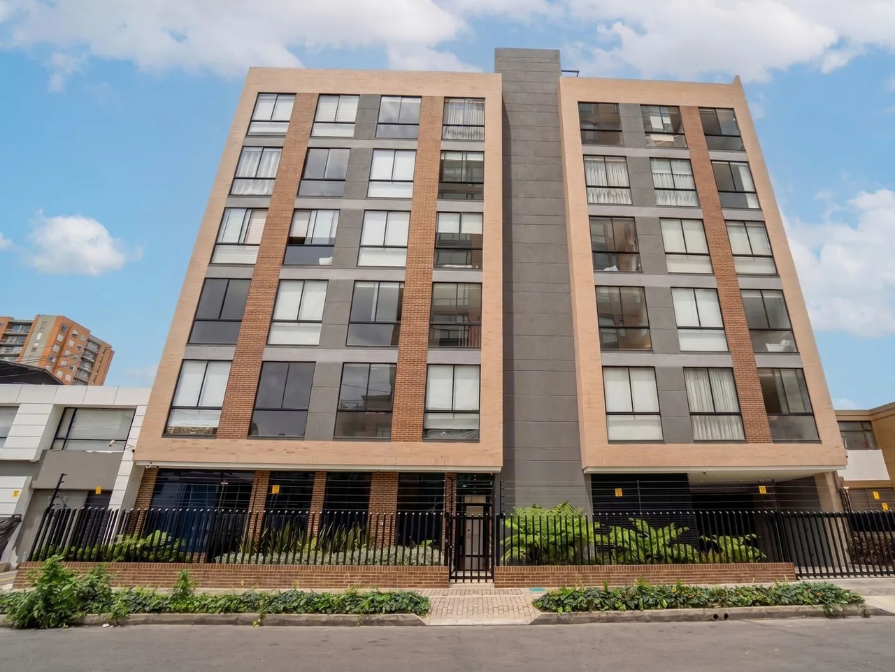 4991 LOFT, La Castellana